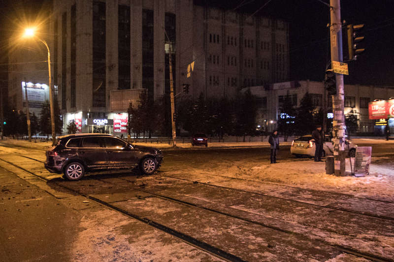 К месту ДТП приехала патрульная полиция