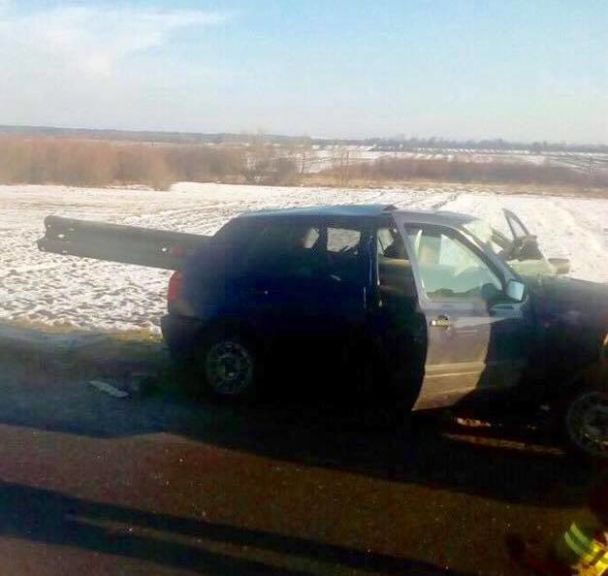 Ðозле РавÑ-Ð ÑÑÑкой авÑо пÑоÑаÑанило оÑбойник, еÑÑÑ Ð¶ÐµÑÑÐ²Ñ dqxikeidqxiqqeant