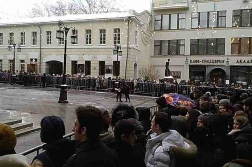 ÐŸÐ¾Ñ…Ð¾Ñ€Ð¾Ð½Ñ‹ ÐžÐ»ÐµÐ³Ð° Ð¢Ð°Ð±Ð°ÐºÐ¾Ð²Ð°. ÐšÐ°Ðº ÑÑ‚Ð¾ Ð±Ñ‹Ð»Ð¾ (Ñ„Ð¾Ñ‚Ð¾Ñ€ÐµÐ¿Ð¾Ñ€Ñ‚Ð°Ð¶) 