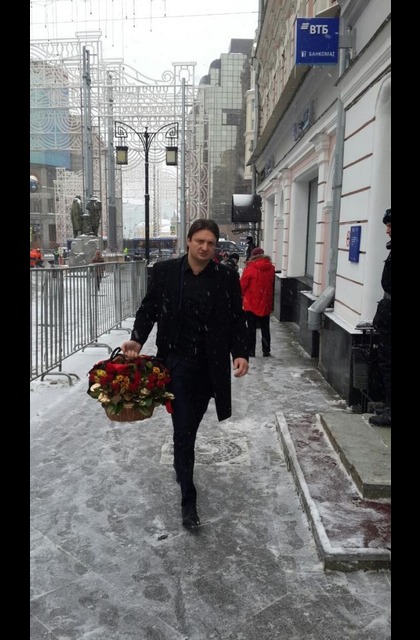 ÐŸÐ¾Ñ…Ð¾Ñ€Ð¾Ð½Ñ‹ ÐžÐ»ÐµÐ³Ð° Ð¢Ð°Ð±Ð°ÐºÐ¾Ð²Ð°. ÐšÐ°Ðº ÑÑ‚Ð¾ Ð±Ñ‹Ð»Ð¾ (Ñ„Ð¾Ñ‚Ð¾Ñ€ÐµÐ¿Ð¾Ñ€Ñ‚Ð°Ð¶) 