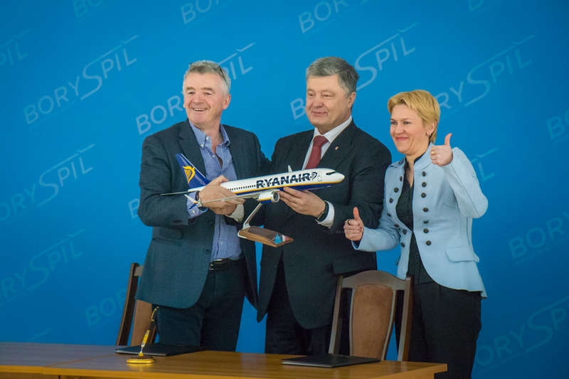 Ryanair наÑÐ½ÐµÑ ÑоÑÑÑдниÑаÑÑ Ñ Ð°ÑÑопоÑÑом "ÐоÑиÑполÑ" и аÑÑопоÑÑом "ÐÑвов" имени Ðаниила ÐалиÑкого dqxikeidqxitkant