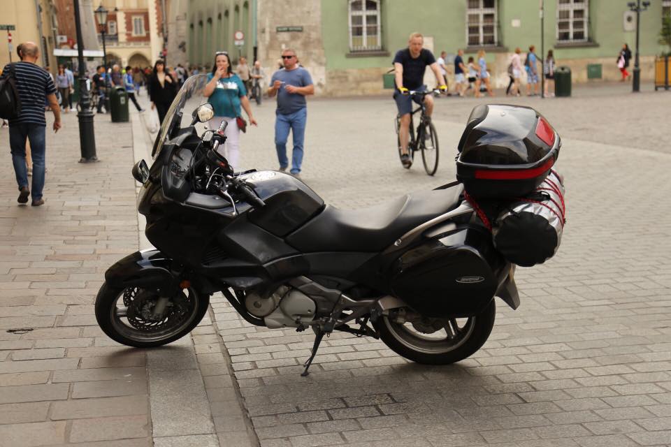    Honda Deauville NT700 2012   dqxikeidqxiqqeant