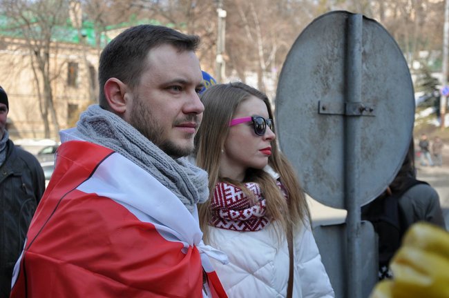 В центре Киева прошла акция солидарности с белорусским народом, посвященная празднованию Дня Воли 11 В центре Киева прошла акция солидарности с белорусским народом, посвященная празднованию Дня Воли 11