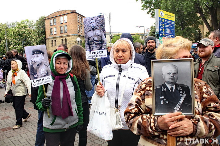 «Безсмертний полк» Януковича, або Побєдобєсіє по-українськи