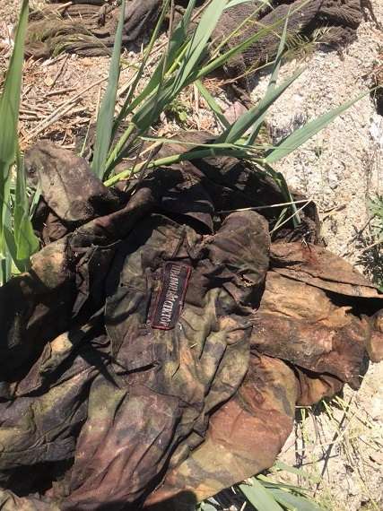 Забыли и прикопали: под Днепром нашли вещи погибших в Иловайском котле (ФОТО) - 125303 Забыли и прикопали: под Днепром нашли вещи погибших в Иловайском котле (ФОТО) - фото 125303