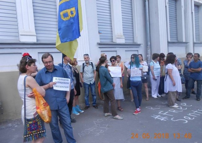 33575181_1695361817184757_3103905141774876672_n dqxikeidqxitkant