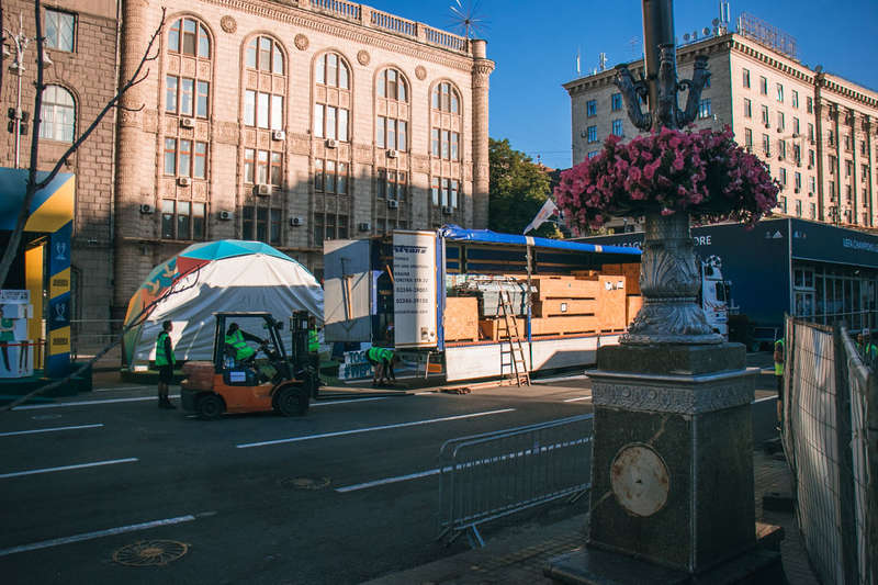 Фан-гоÑодок пÑоÑÑоÑл в ÑенÑÑе ÑÑолиÑÑ 4 днÑ