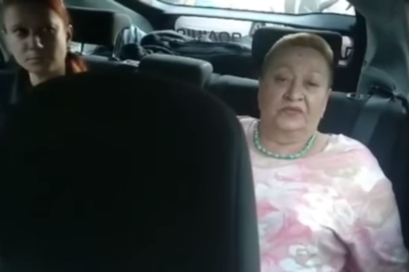 Ð ÐдеÑÑе ÑÑаÑÑÑ
а на джипе Ñбила молодÑÑ Ð´ÐµÐ²ÑÑÐºÑ Ñ Ñебенком. ÐÑди поднÑли бÑÐ½Ñ (ÑоÑо, видео)