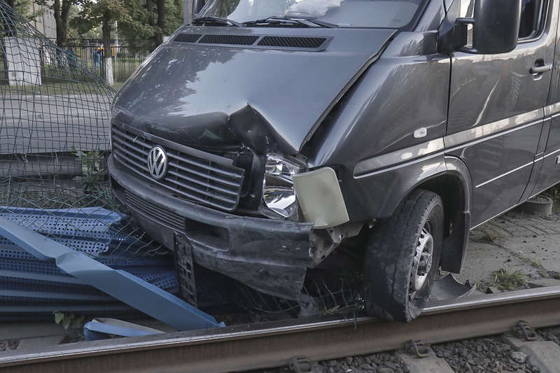    6, Volkswagen LT 45         dqxikeidqxiqqeant