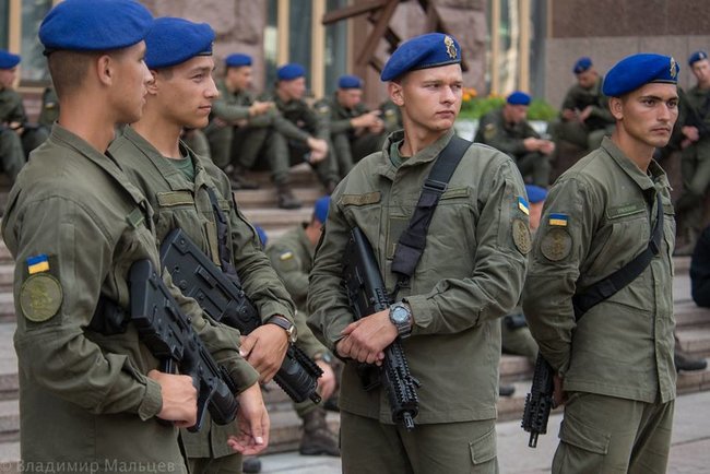 Без строгости и официоза: впечатляющие кадры репетиции парада ко Дню Независимости 01 Без строгости и официоза: впечатляющие кадры репетиции парада ко Дню Независимости 01 dqxikeidqxiqqeant