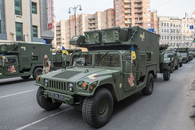 Без строгости и официоза: впечатляющие кадры репетиции парада ко Дню Независимости 09 Без строгости и официоза: впечатляющие кадры репетиции парада ко Дню Независимости 09