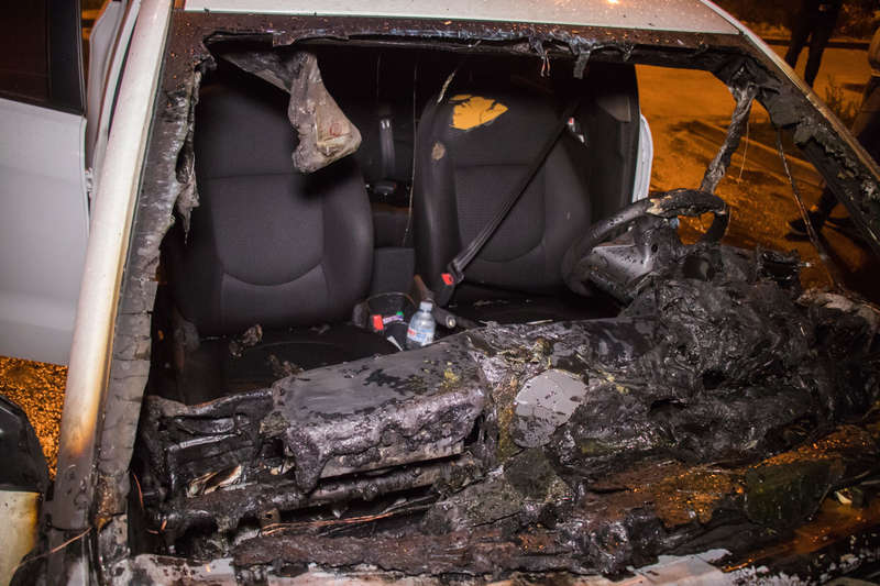 ÐÐ³Ð¾Ð½Ñ ÑниÑÑожил моÑоÑнÑй оÑÑек маÑÐ¸Ð½Ñ Ð¸ ÑаÑÑиÑно повÑедил Ñалон dqxikeidqxiqqeant