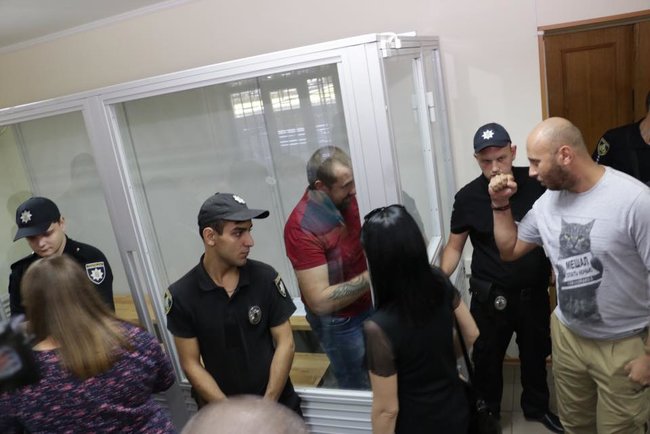 ÐÐ¿ÐµÐ»Ð»ÑÑ†Ð¸Ð¾Ð½Ð½Ñ‹Ð¹ ÑÑƒÐ´ Ð¾Ñ‚Ð¿ÑƒÑÑ‚Ð¸Ð» Ð¿Ð¾Ð´ Ð´Ð¾Ð¼Ð°ÑˆÐ½Ð¸Ð¹ Ð°Ñ€ÐµÑÑ‚ Ð¾Ð´Ð½Ð¾Ð³Ð¾ Ð¸Ð· Ñ„Ð¸Ð³ÑƒÑ€Ð°Ð½Ñ‚Ð¾Ð² Ð´ÐµÐ»Ð° Ð“Ð°Ð½Ð´Ð·ÑŽÐº Ð’Ð°ÑÑÐ½Ð¾Ð²Ð¸Ñ‡Ð°, Ð´Ð²Ð¾Ð¸Ñ… Ð´Ñ€ÑƒÐ³Ð¸Ñ… - Ð¾ÑÑ‚Ð°Ð²Ð¸Ð» Ð¿Ð¾Ð´ ÑÑ‚Ñ€Ð°Ð¶ÐµÐ¹ 06