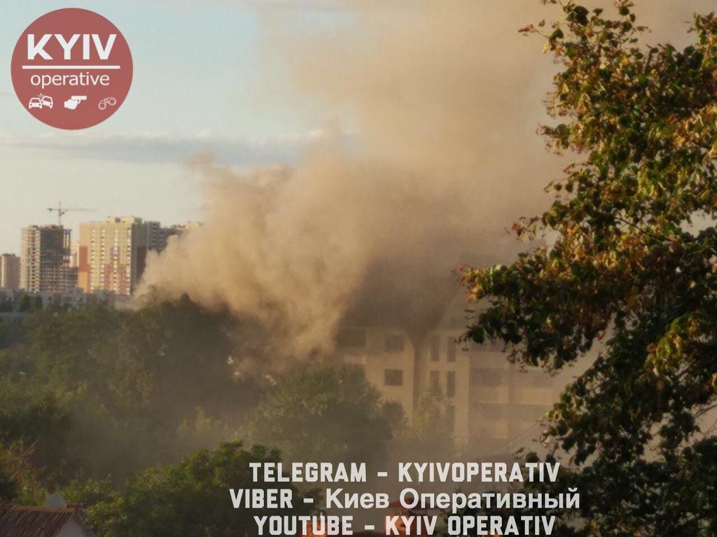 ’’Ðом ÑазваливаеÑÑÑ Ð½Ð° глазаÑ
’’: в Ðиеве вÑпÑÑ
нÑл ÑилÑнÑй Ð¿Ð¾Ð¶Ð°Ñ Ð² новоÑÑÑойке