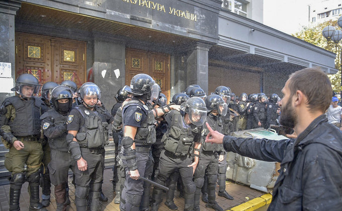 ПоÑледÑÑ‚Ð²Ð¸Ñ Ð¿Ð¾Ñ‚Ð°Ñовки под ГПУ: иÑпорченный фаÑад и раненые - фото