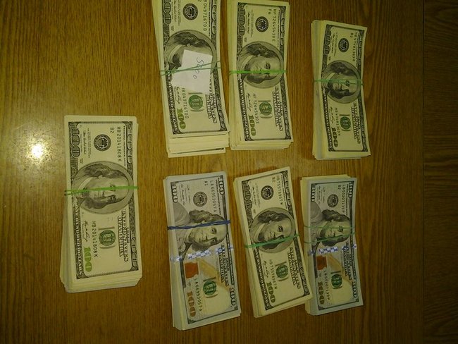 Как деньги из Киево-Печерской лавры уходят в Россию 03 Как деньги из Киево-Печерской лавры уходят в Россию 03