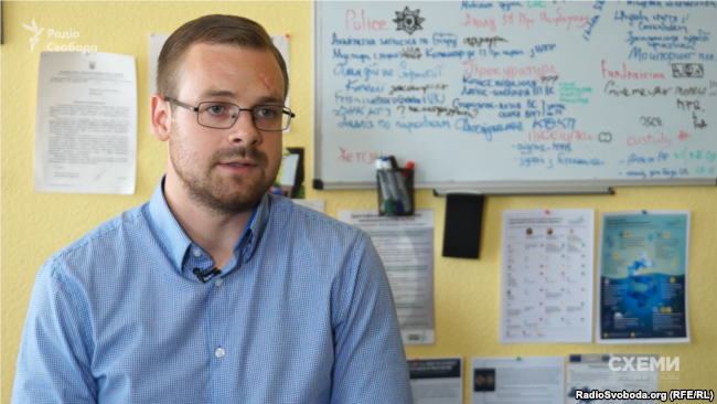 Юрист Євген Крапивін