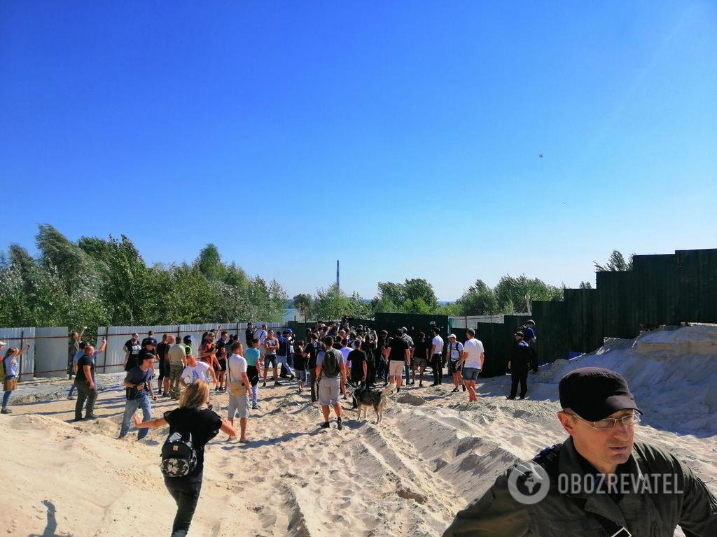 Ð’ Киеве задержали титушек в балаклавах и Ñ Ð³Ñ€Ð°Ð½Ð°Ñ‚Ð°Ð¼Ð¸