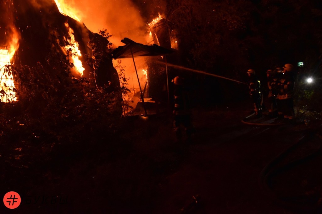 Ð’ ÐžÐ´ÐµÑÑÐµ Ð¼Ð°ÑÑˆÑ‚Ð°Ð±Ð½Ñ‹Ð¹ Ð¿Ð¾Ð¶Ð°Ñ€ Ð¾Ñ…Ð²Ð°Ñ‚Ð¸Ð» ÑÐ°Ð½Ð°Ñ‚Ð¾Ñ€Ð¸Ð¹: Ð²ÑÐµ Ð¿Ð¾Ð´Ñ€Ð¾Ð±Ð½Ð¾ÑÑ‚Ð¸