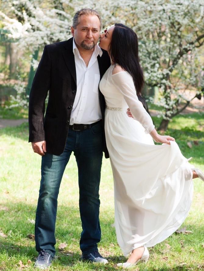 "ÐаÑа ÑемÑÑ Ð¾ÐºÐ°Ð·Ð°Ð»Ð°ÑÑ Ð½Ðµ гоÑова": извеÑÑнÑй ÑкÑаинÑкий мÑзÑÐºÐ°Ð½Ñ Ð¿ÑоÑÐ¸Ñ Ð¿Ð¾Ð¼Ð¾ÑÑ Ñвоей доÑеÑи dqxikeidqxitkant