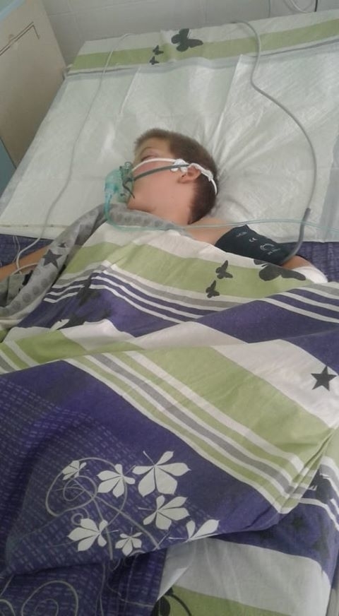 Ð’Ñ‹Ñ€Ð²Ð°Ð½Ñ‹ Ð²Ð¾Ð»Ð¾ÑÑ‹, Ð¾Ñ‚Ð±Ð¸Ñ‚Ñ‹ Ð¾Ñ€Ð³Ð°Ð½Ñ‹: Ð½Ð° Ð§ÐµÑ€ÐºÐ°ÑÑ‰Ð¸Ð½Ðµ ÑˆÐºÐ¾Ð»ÑŒÐ½Ð¸ÐºÐ¸ Ð·Ð²ÐµÑ€ÑÐºÐ¸ Ð¸Ð·Ð±Ð¸Ð»Ð¸ Ñ€ÐµÐ±ÐµÐ½ÐºÐ° dqxikeidqxiqqeant