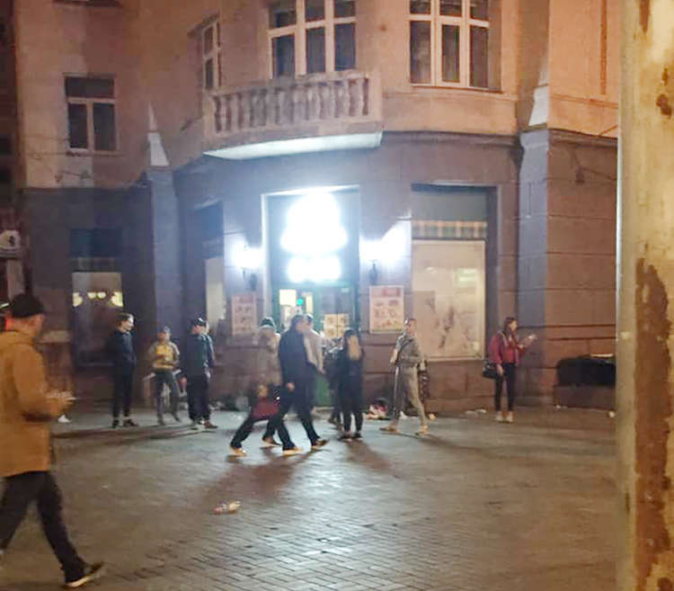 молодежная банда, магазин, ул. Грушевского, ограбление dqxikeidqxiqqeant