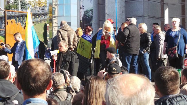 Полиция не дала активистам поставить палатки на Майдане. Произошла стычка 18 Полиция не дала активистам поставить палатки на Майдане. Произошла стычка 18