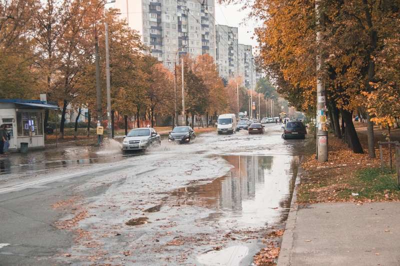 19 Ð¾ÐºÑ‚ÑÐ±Ñ€Ñ, Ð² ÐšÐ¸ÐµÐ²Ðµ Ð¿Ð¾ Ð°Ð´Ñ€ÐµÑÑƒ ÑƒÐ»Ð¸Ñ†Ð° Ð’Ð°ÑÐ¸Ð»Ð¸Ñ ÐšÐ°ÑÐ¸ÑÐ½Ð°, 2Ð Ð¿Ñ€Ð¾Ñ€Ð²Ð°Ð»Ð¾ Ñ‚Ñ€ÑƒÐ±Ñƒ Ð³Ð¾Ñ€ÑÑ‡ÐµÐ³Ð¾ Ð²Ð¾Ð´Ð¾ÑÐ½Ð°Ð±Ð¶ÐµÐ½Ð¸Ñ dqxikeidqxiqqeant