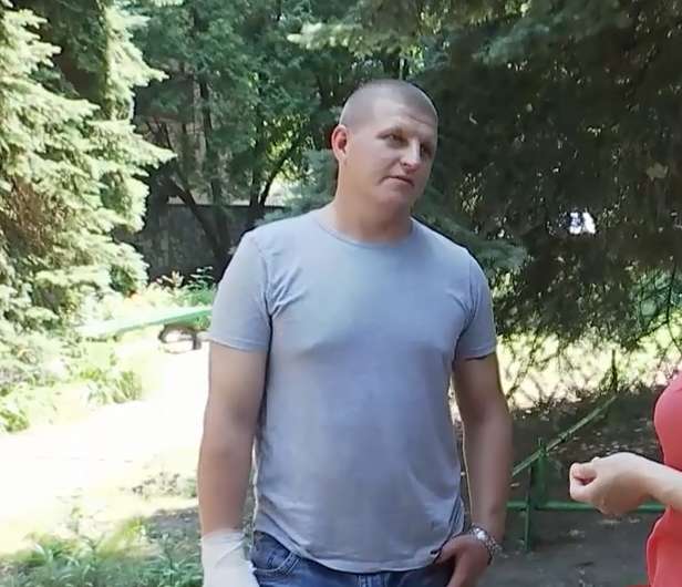 Один из пострадавших полицейских