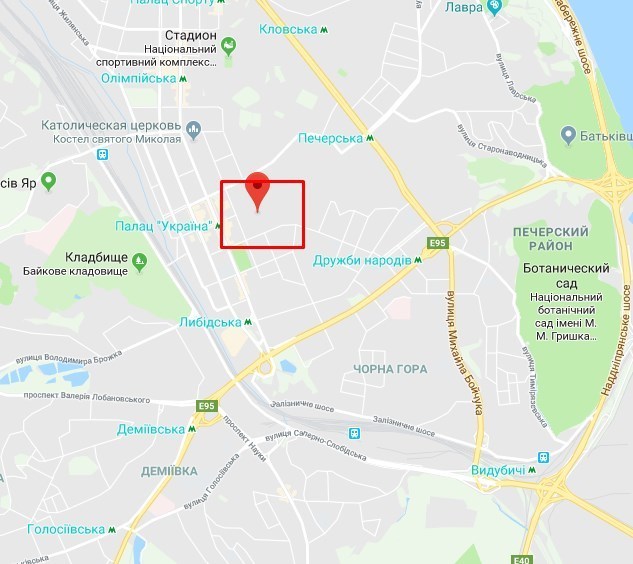 В Киеве девушка выдержала "бой": бандиты в балаклавах подстерегли в квартире dqxikeidqxitkant