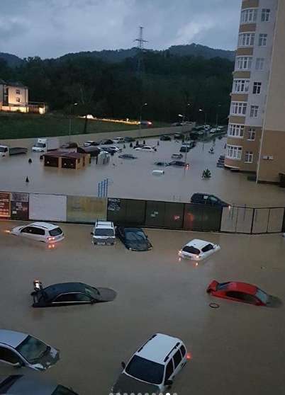 Еда, вода и бензин заканчиваются: в России показали страшные последствия ’’армагеддона’’