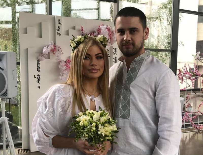 Любовь в Верховной Раде: нардепы отметились тремя громкими служебными романами