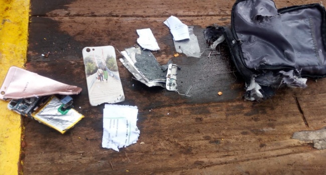 Спасатели обнаружили обломки лайнера, упавшего в Индонезии: все пассажиры погибли Спасатели обнаружили обломки лайнера, упавшего в Индонезии: все пассажиры погибли