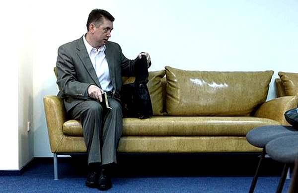 Фото: Майор Мельниченко: подвиг разведчика или удел идиота? dqxikeidqxiqqeant