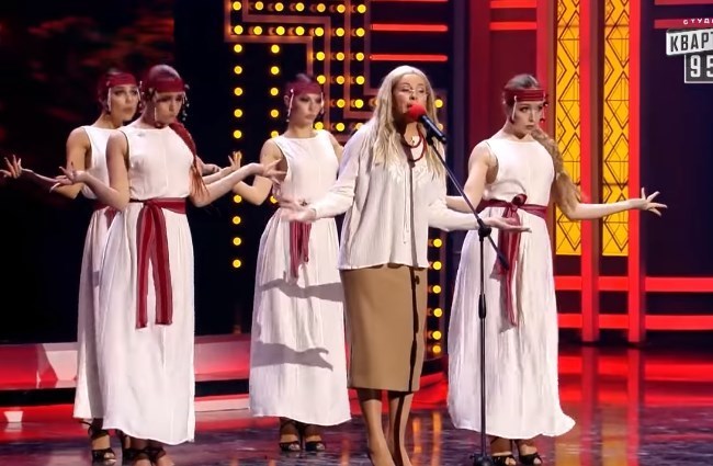 "ÐšÐ²Ð°Ñ€Ñ‚Ð°Ð» 95" Ð²Ñ‹ÑÐ¼ÐµÑÐ» Ð¡ÑƒÐ¿Ñ€ÑƒÐ½ Ð¸ ÐµÐµ ÑÐ¾Ð²ÐµÑ‚Ñ‹ ÑƒÐºÑ€Ð°Ð¸Ð½Ñ†Ð°Ð¼: Ð²Ð¸Ð´ÐµÐ¾ Ð¿Ð°Ñ€Ð¾Ð´Ð¸Ð¸ dqxikeidqxitkant