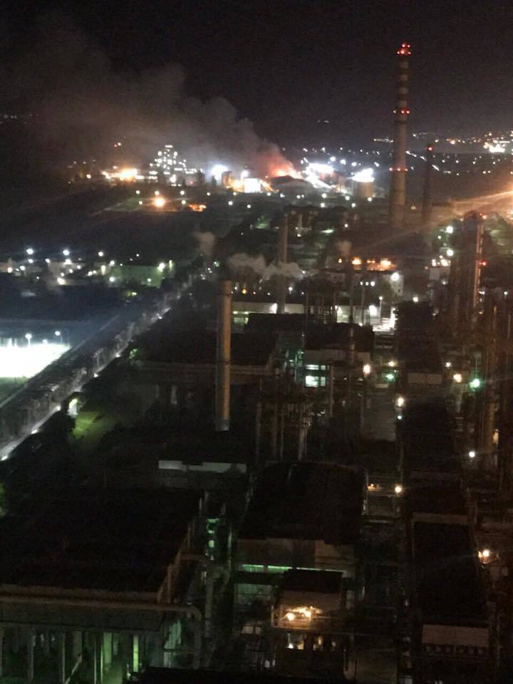 Ðод ÐдеÑÑой вÑпÑÑ
нÑл завод по пеÑеÑабоÑке маÑла: пеÑвÑе ÑоÑо и видео маÑÑÑабного ЧРdqxikeidqxitkant