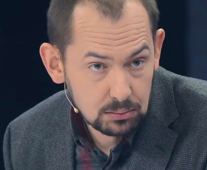 Роман Цимбалюк dqxikeidqxiqqeant