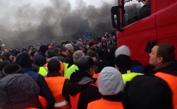   -:    dqxikeidqxiqqeant