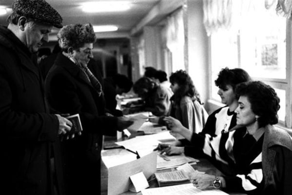 ’’Мы выстоим и победим’’: Порошенко напомнил украинцам о важной исторической дате