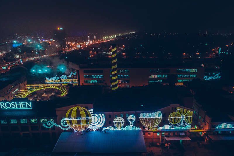 ЯÑÐºÐ°Ñ ÑабÑика на Ñоне ноÑного гоÑода dqxikeidqxitkant