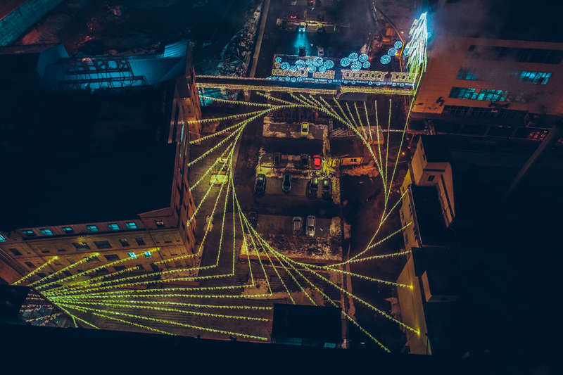 У ÑабоÑиÑ
ÑабÑики ÑоÑно Ð½ÐµÑ Ð¿Ñоблем Ñ Ð½Ð¾Ð²Ð¾Ð³Ð¾Ð´Ð½Ð¸Ð¼ наÑÑÑоением