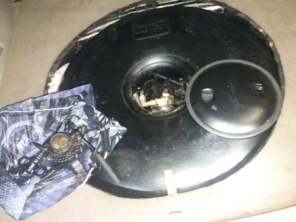 РСÑмÑкой облаÑÑи мÑжÑина пÑÑалÑÑ Ð²ÑвезÑи в РоÑÑÐ¸Ñ Ð¿ÑÐ»ÐµÐ¼ÐµÑ dqxikeidqxitkant