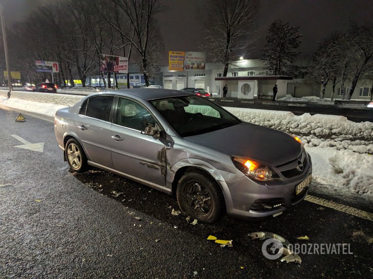 Под Киевом фура разнесла автомобили: первые фото масштабного ДТП