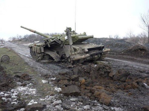 Debalcevo-tank9-500x375 dqxikeidqxiqqeant