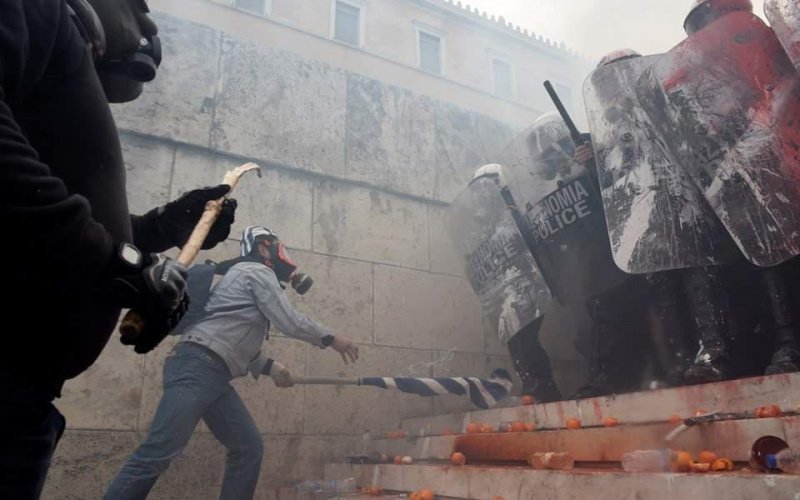 Грецию охватили масштабные протесты из-за Македонии: подробности, фото и видео