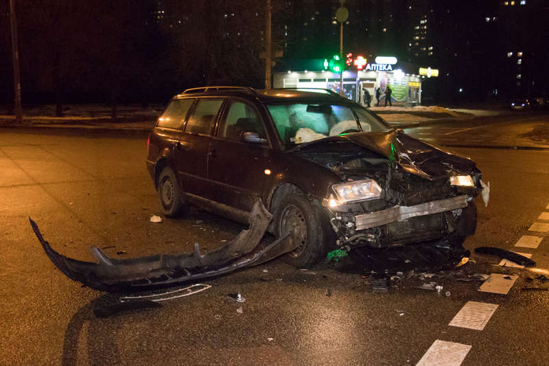 Ðа Ромена Роллана ÑÑолкнÑлиÑÑ Ð´Ð²Ð° авÑÐ¾Ð¼Ð¾Ð±Ð¸Ð»Ñ dqxikeidqxiqqeant