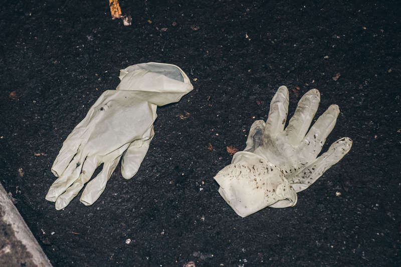 Ðš ÑÑ‡Ð°ÑÑ‚ÑŒÑŽ, Ñ€ÐµÐ±ÐµÐ½Ð¾Ðº Ð¾ÑÑ‚Ð°Ð»ÑÑ Ð¶Ð¸Ð². Ð•Ð³Ð¾ Ð³Ð¾ÑÐ¿Ð¸Ñ‚Ð°Ð»Ð¸Ð·Ð¸Ñ€Ð¾Ð²Ð°Ð»Ð¸ Ð² Ð±Ð¾Ð»ÑŒÐ½Ð¸Ñ†Ñƒ