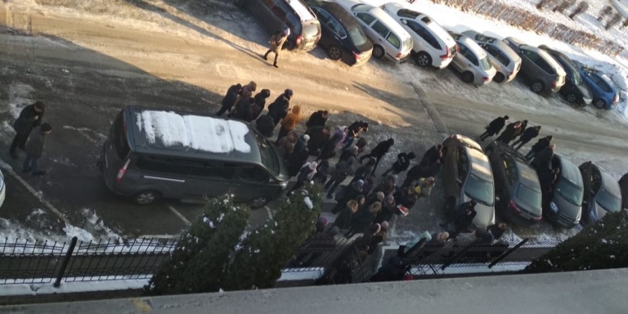      ,        240      2017–2018 