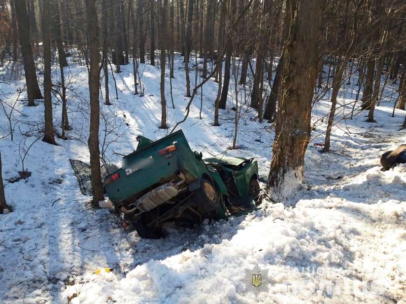 ÐвÑÐ¾Ð¼Ð¾Ð±Ð¸Ð»Ñ ÐÐРвÑлеÑел в кÑÐ²ÐµÑ Ð¸ вÑезалÑÑ Ð² деÑево, в ÑезÑлÑÑаÑе Ñего погибли водиÑÐµÐ»Ñ Ð¸ паÑÑÐ°Ð¶Ð¸Ñ dqxikeidqxiqqeant