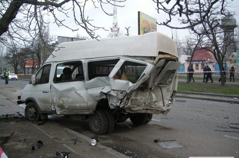 ÐÑвÑий полиÑейÑкий, ÑбивÑий ÑеÑвеÑÑÑ
лÑдей, оÑÑидел лиÑÑ Ð½ÐµÑколÑко меÑÑÑев